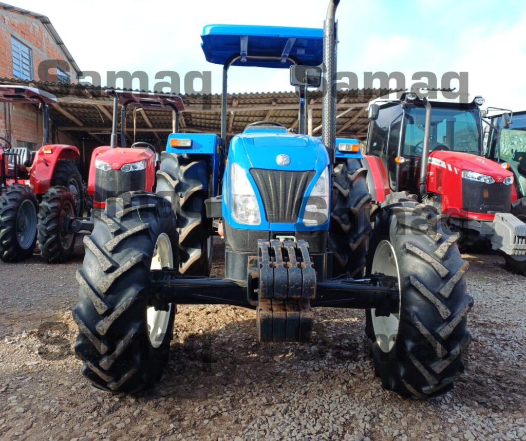 Trator agrícola New Holland TT65 - Samaq