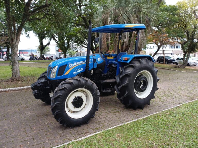 Trator agrícola New Holland TT65